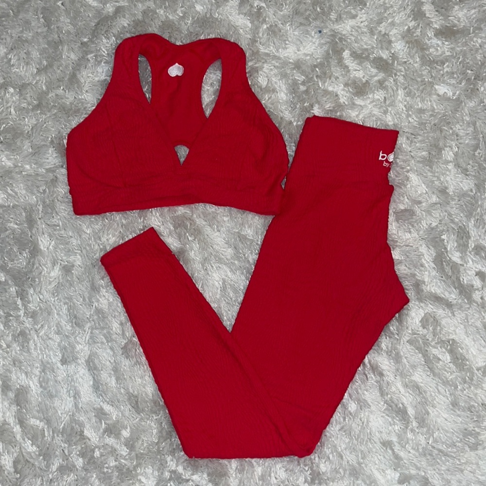 red workout set